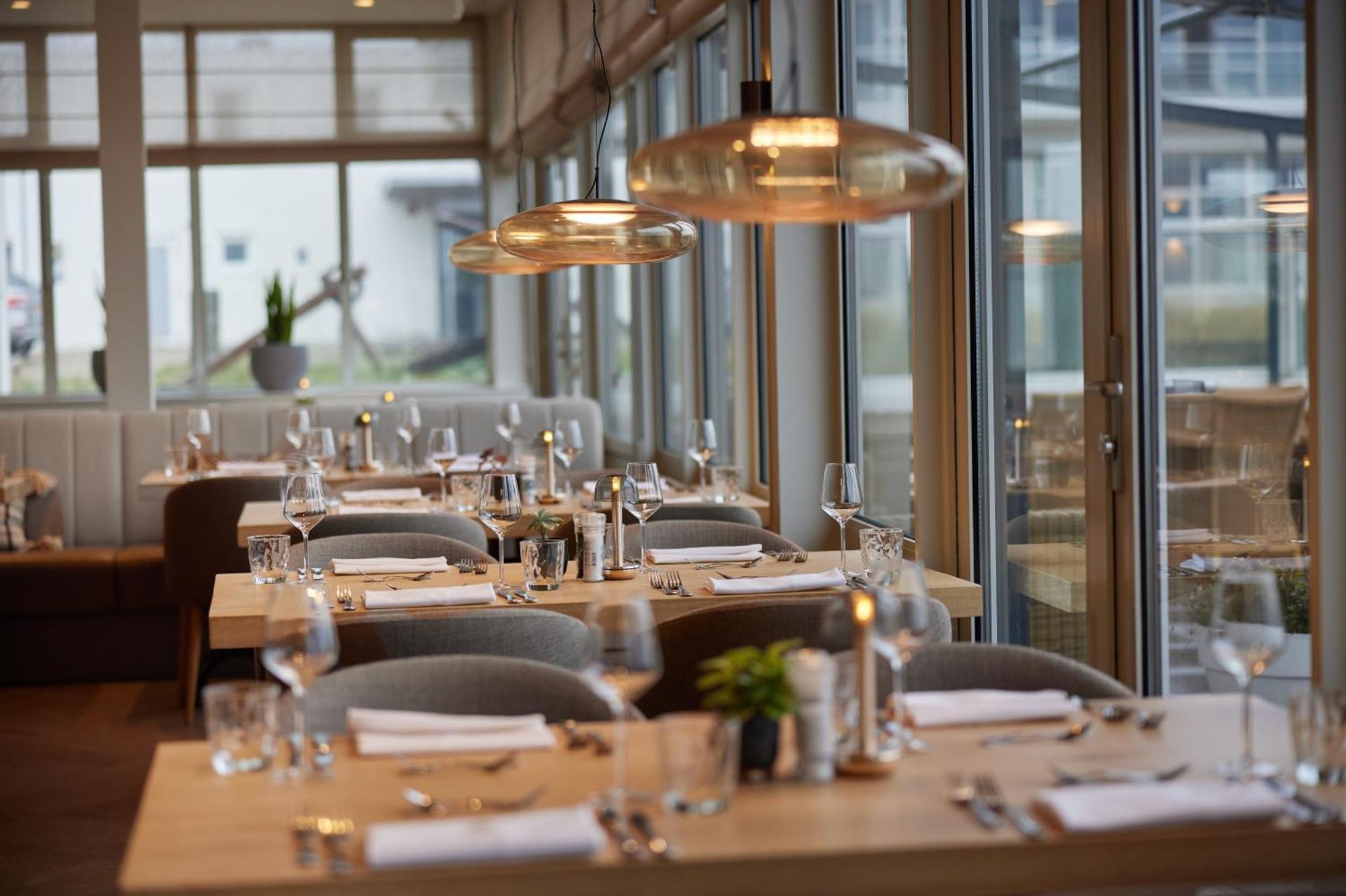 Westcord Strandhotel Seeduyn Vlieland Eksteriør bilde