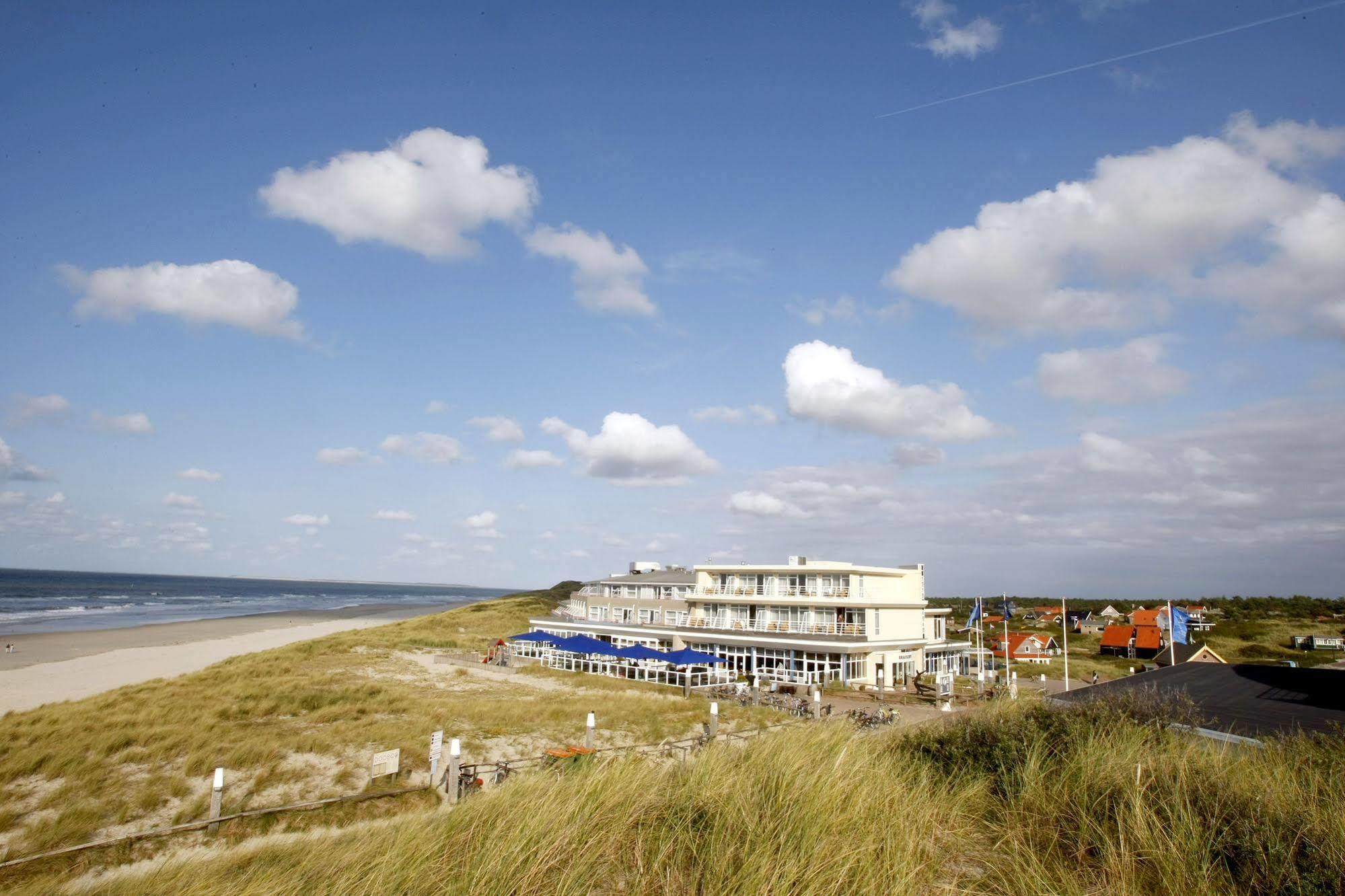 Westcord Strandhotel Seeduyn Vlieland Eksteriør bilde